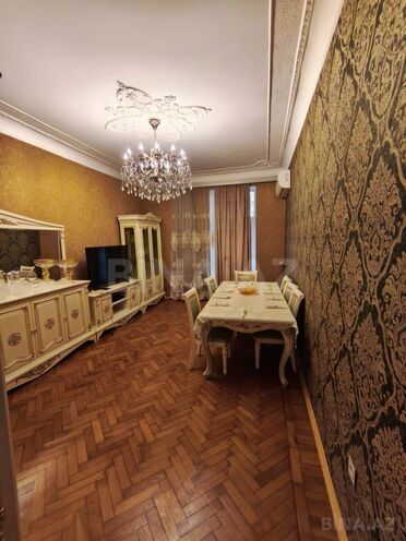 Продаётся 3-комн. вторичка 100 м², м. Сахил, photo 8 from 22
