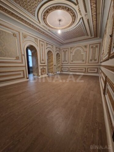 Satılır 5 otaqlı köhnə tikili 220 m², Sahil m., photo 16 from 25