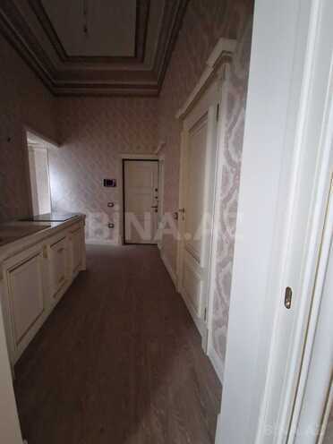 Satılır 5 otaqlı köhnə tikili 220 m², Sahil m., photo 17 from 25