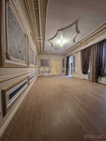 Satılır 5 otaqlı köhnə tikili 220 m², Sahil m., photo 10 from 25