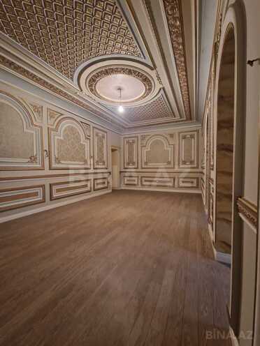 Satılır 5 otaqlı köhnə tikili 220 m², Sahil m., photo 7 from 25
