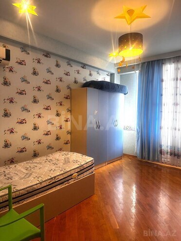 Сдаётся 3-комн. новостройка 120 м², м. 8 ноября, photo 7 from 10