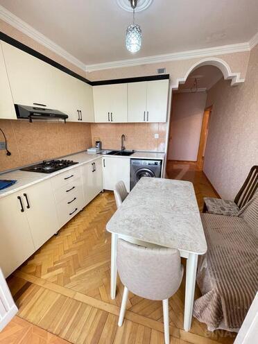 Сдаётся 3-комн. вторичка 80 м², м. Кара Караев, photo 13 from 18