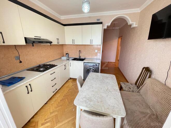 Сдаётся 3-комн. вторичка 80 м², м. Кара Караев, photo 12 from 18