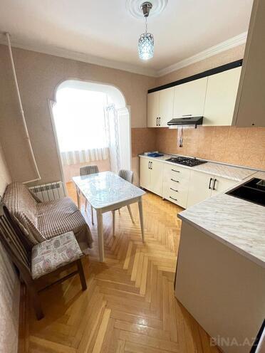 Сдаётся 3-комн. вторичка 80 м², м. Кара Караев, photo 11 from 18