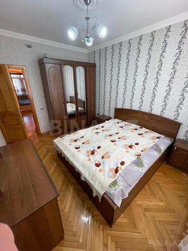 Сдаётся 3-комн. вторичка 80 м², м. Кара Караев, photo 8 from 18