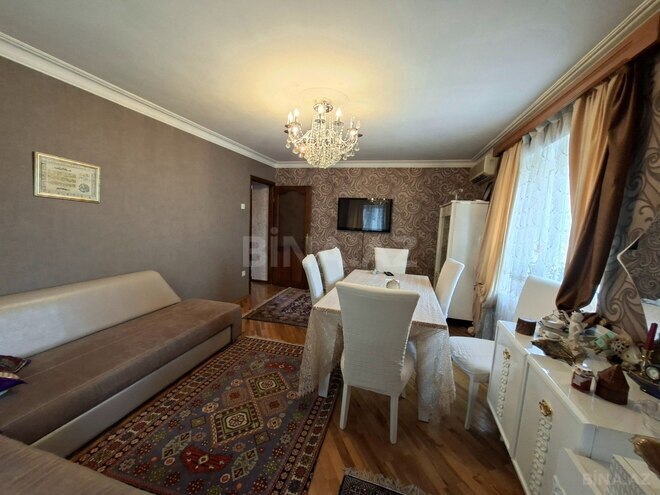 Satılır 2 otaqlı köhnə tikili 65 m², İnşaatçılar m., photo 5 from 17