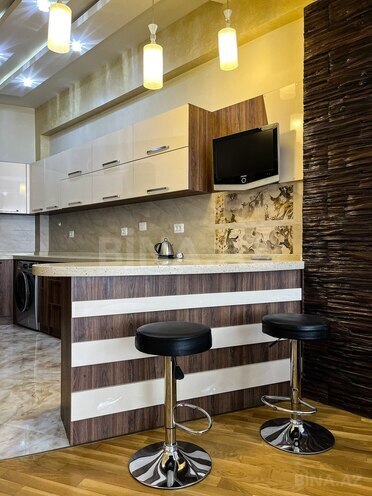 İcarəyə verilir 3 otaqlı yeni tikili 125 m², Nizami m., photo 11 from 19