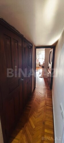 Satılır 3 otaqlı köhnə tikili 70 m², İnşaatçılar m., photo 16 from 22