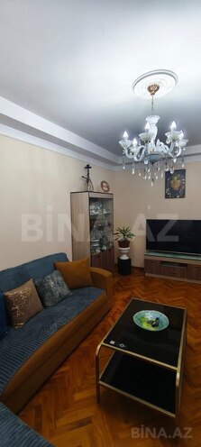 Satılır 3 otaqlı köhnə tikili 70 m², İnşaatçılar m., photo 3 from 22