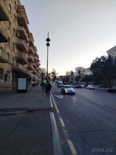 Satılır 3 otaqlı köhnə tikili 70 m², Nizami m., photo 3 from 23