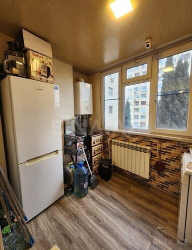 Satılır 3 otaqlı köhnə tikili 55 m², Neftçilər m., photo 12 from 16
