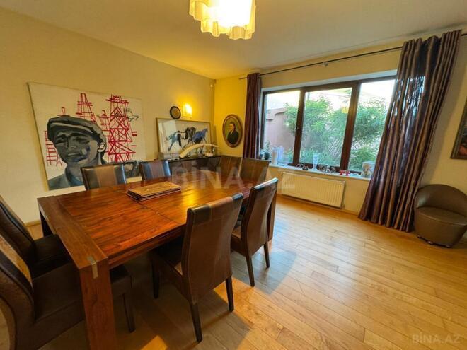 Satılır 7 otaqlı həyət evi/bağ evi 750 m², Şüvəlan q., photo 9 from 31