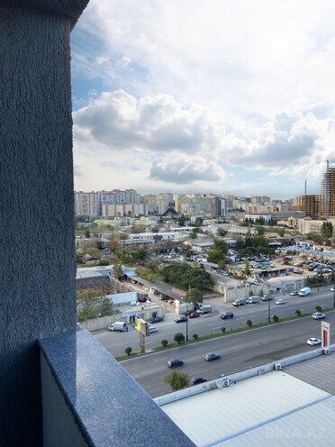 Сдаётся 2-комн. новостройка 70 м², м. 8 ноября, photo 14 from 17
