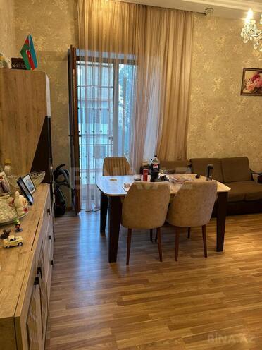 Satılır 2 otaqlı köhnə tikili 55 m², Elmlər Akademiyası m., photo 1 from 19