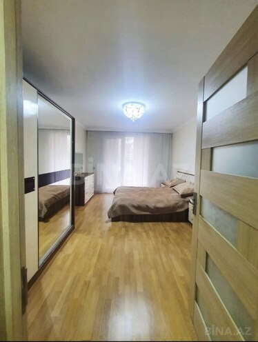 Satılır 3 otaqlı köhnə tikili 75 m², İnşaatçılar m., photo 3 from 11