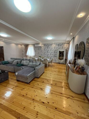Продается 4-комн. дом/дача 180 м², photo 1 from 17