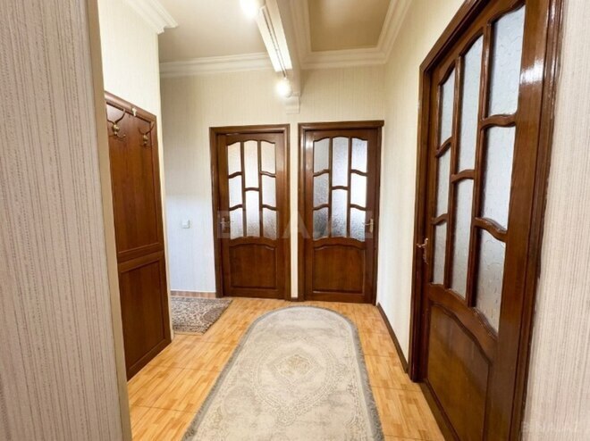 Satılır 4 otaqlı köhnə tikili 105 m², Neftçilər m., photo 10 from 12