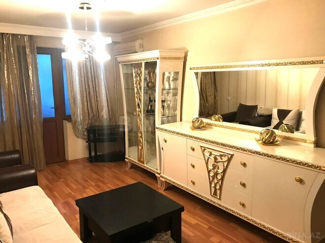 Сдаётся 3-комн. вторичка 65 м², м. Халглар Достлугу, photo 3 from 10