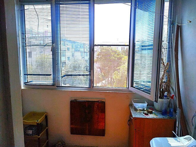 Продаётся 2-комн. вторичка 45 м², м. Кара Караев, photo 7 from 10