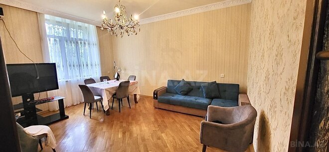 İcarəyə verilir 2 otaqlı köhnə tikili 55 m², 28 May m., photo 1 from 9