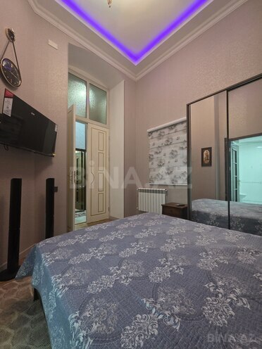 Продаётся 3-комн. вторичка 100 м², м. Низами, photo 7 from 15