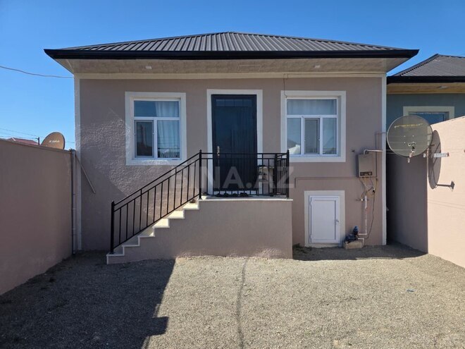 Satılır 3 otaqlı həyət evi/bağ evi 70 m², Binə q., photo 1 from 12