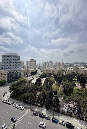 Продаётся 3-комн. новостройка 105 м², м. Элмляр Академиясы, photo 4 from 9