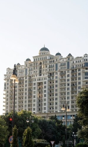 Продаётся 3-комн. новостройка 105 м², м. Элмляр Академиясы, photo 3 from 9