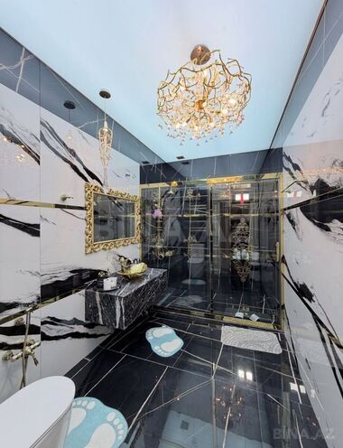 Satılır 4 otaqlı köhnə tikili 215 m², Sahil m., photo 15 from 22