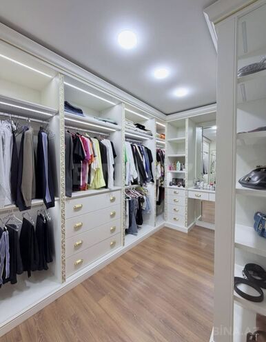 Satılır 4 otaqlı köhnə tikili 215 m², Sahil m., photo 14 from 22