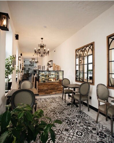 İcarəyə verilir  obyekt 130 m², 28 May m., photo 1 from 8