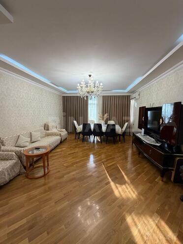 Satılır 3 otaqlı yeni tikili 135 m², Gənclik m., photo 1 from 14