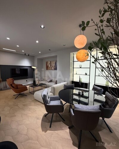 Satılır 3 otaqlı yeni tikili 148 m², 8 Noyabr m., photo 1 from 12