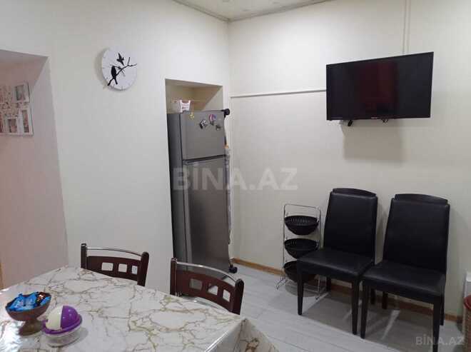 Satılır 3 otaqlı köhnə tikili 74 m², Sahil m., photo 7 from 20