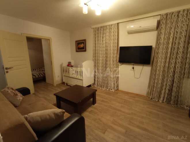 Satılır 3 otaqlı köhnə tikili 74 m², Sahil m., photo 1 from 20