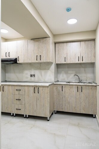 İcarəyə verilir 5 otaqlı köhnə tikili 280 m², 28 May m., photo 8 from 13