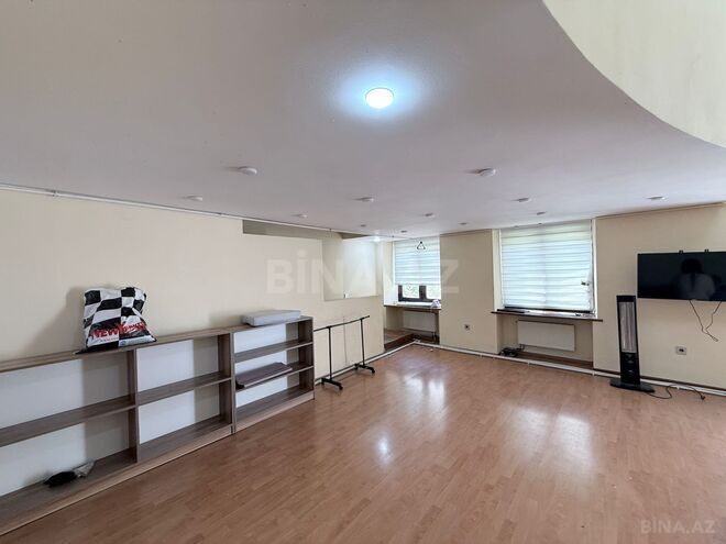 Satılır 3 otaqlı köhnə tikili 120 m², Sahil m., photo 10 from 19