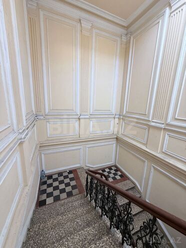 Satılır 3 otaqlı köhnə tikili 120 m², Sahil m., photo 8 from 19