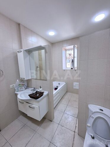 Satılır 3 otaqlı köhnə tikili 120 m², Sahil m., photo 18 from 19