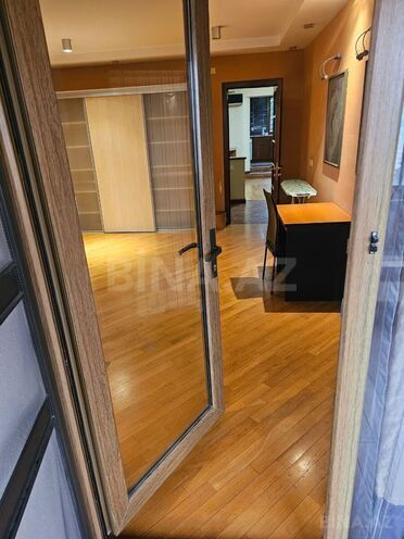İcarəyə verilir 3 otaqlı köhnə tikili 95 m², İçəri Şəhər m., photo 9 from 17