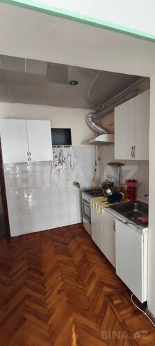 Satılır 2 otaqlı köhnə tikili 55 m², İnşaatçılar m., photo 6 from 10