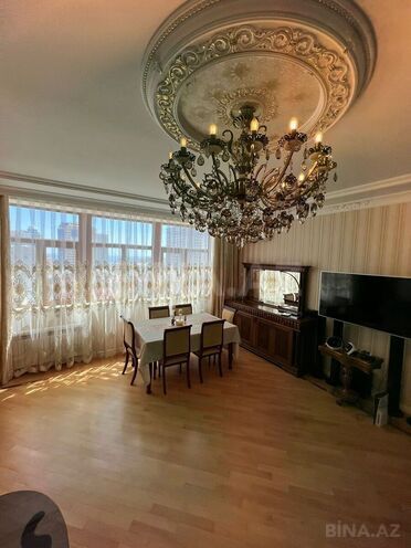 Satılır 3 otaqlı yeni tikili 138 m², Şah İsmayıl Xətai m., photo 1 from 18