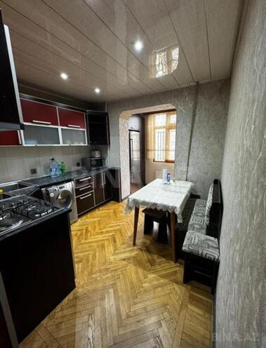 İcarəyə verilir 3 otaqlı köhnə tikili 70 m², Yasamal r., photo 4 from 9