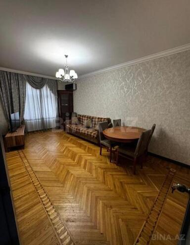 İcarəyə verilir 3 otaqlı köhnə tikili 70 m², Yasamal r., photo 3 from 9