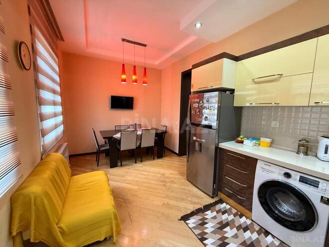 Satılır 3 otaqlı köhnə tikili 90 m², Nizami m., photo 5 from 29