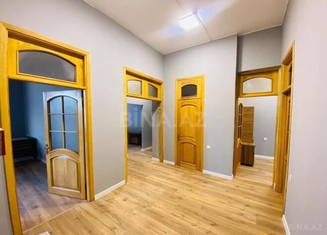 Сдаётся 4-комн. офис 135 м², м. Элмляр Академиясы, photo 4 from 11