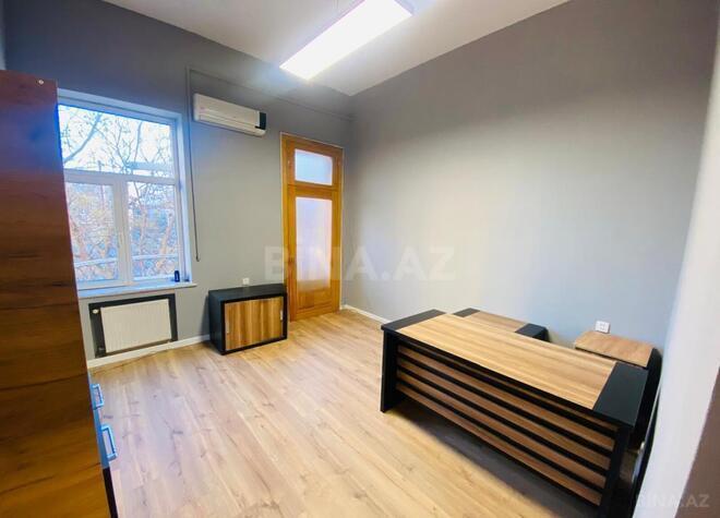 Сдаётся 4-комн. офис 135 м², м. Элмляр Академиясы, photo 5 from 11