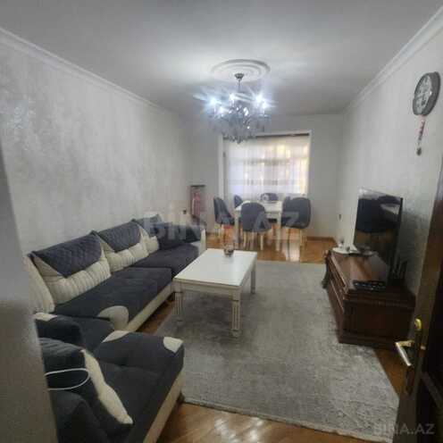 Продаётся 2-комн. вторичка 65 м², м. Халглар Достлугу, photo 1 from 10