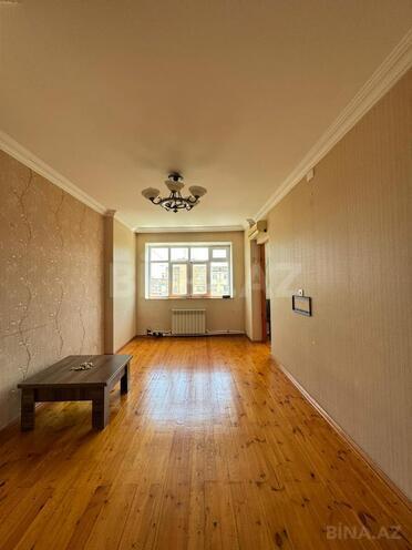 Продаётся 4-комн. вторичка 78 м², пос. Бакиханова, photo 1 from 17
